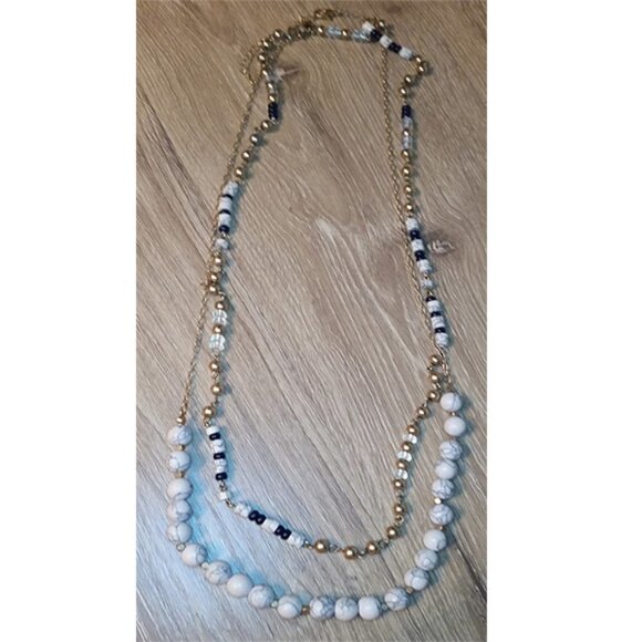 Bundle lot 2 gold tone chain and stone bead necklaces, layered look, LOFT & More - Picture 2 of 5